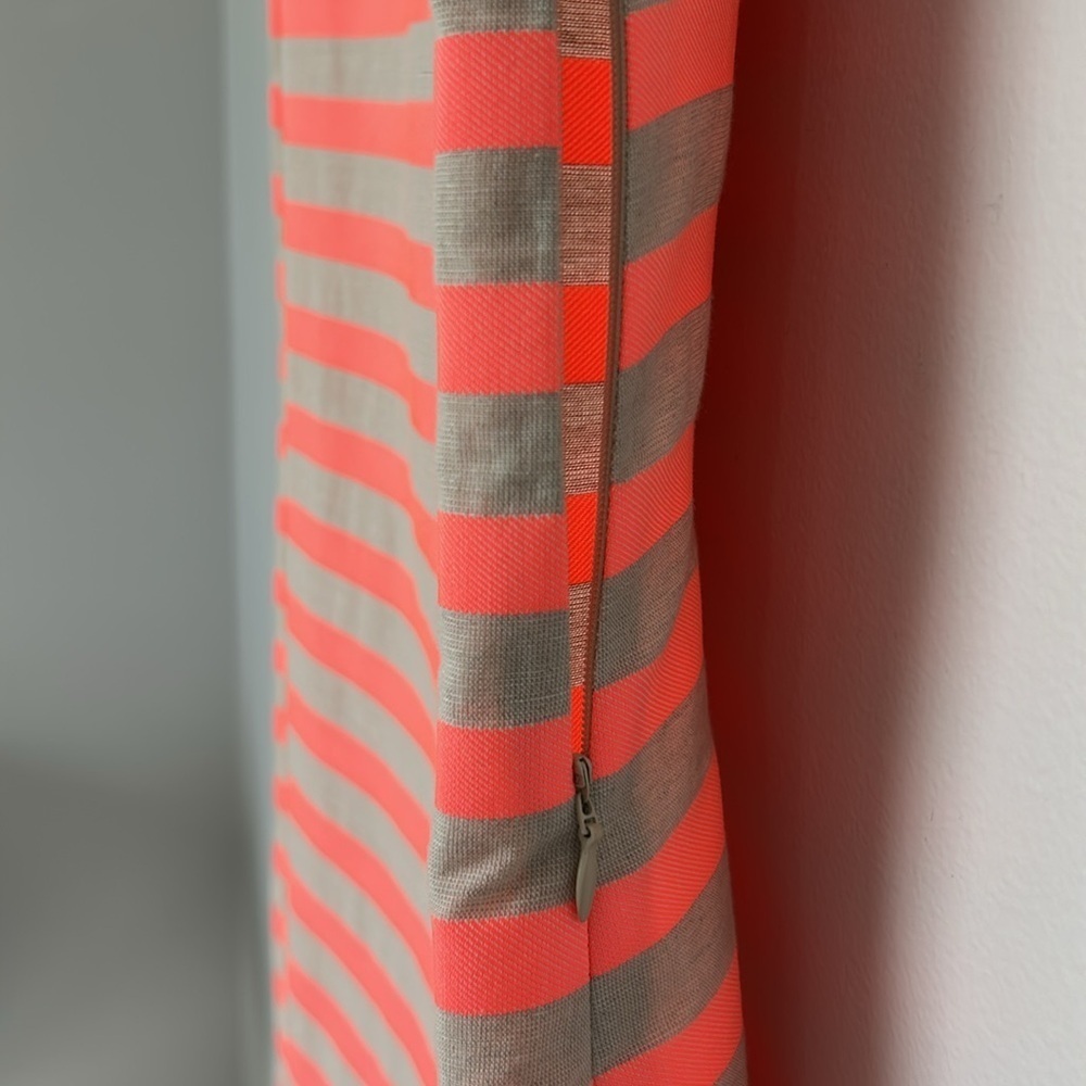 Vilagallo Striped Sleeveless Dress - Picture 4 of 9